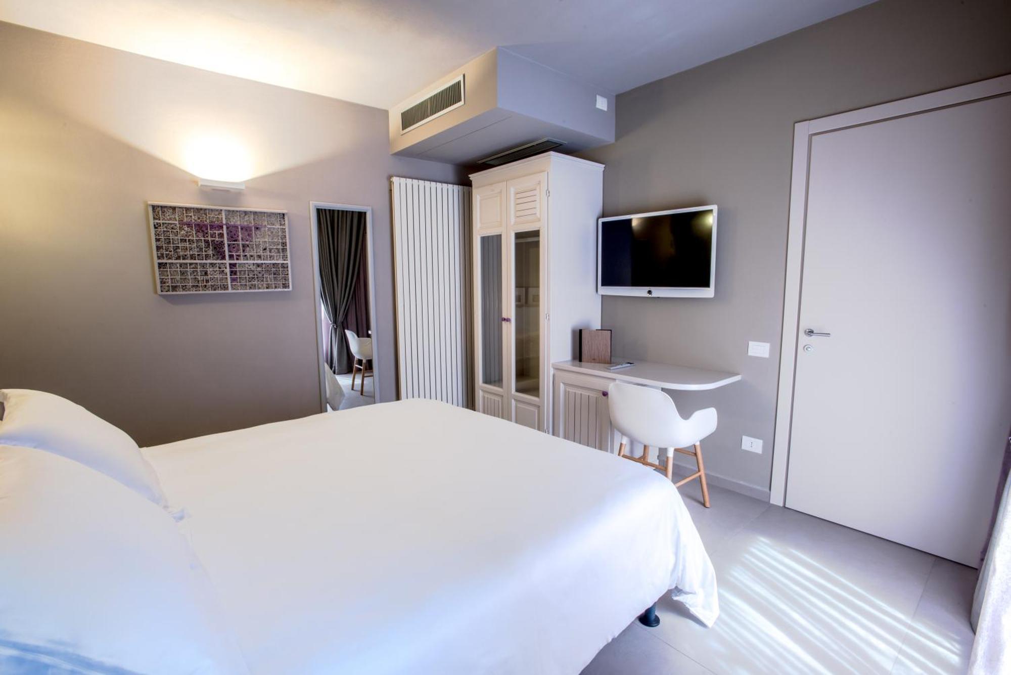 Uve Rooms & Wine Bar La Morra Exterior foto