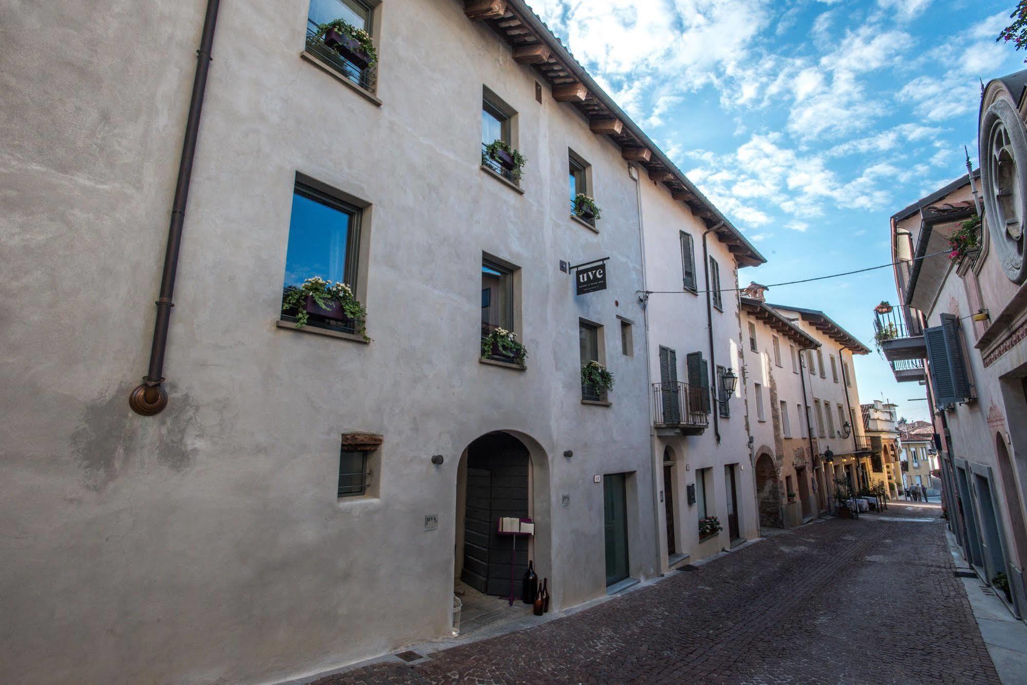 Uve Rooms & Wine Bar La Morra Exterior foto
